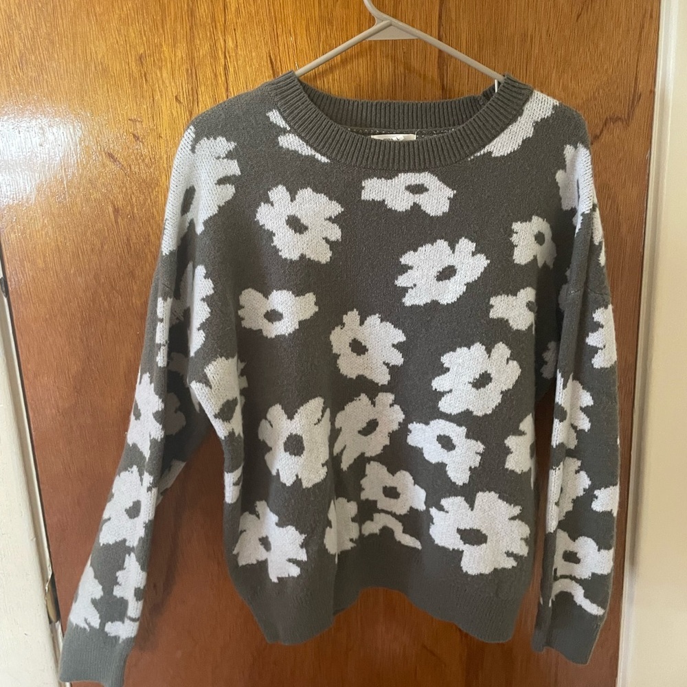 Maurice’s Green Floral Sweater